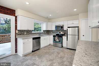 15819 Millbrook Ln, Laurel, MD 20707 - photo 5