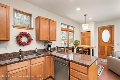 283SouthsideDr_HiRes_230224002