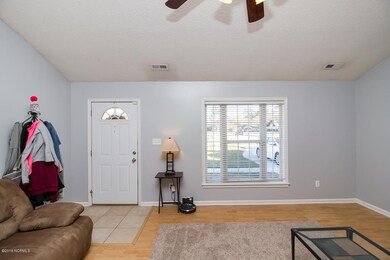 115 Settlers Cir, Jacksonville, NC 28546 - photo 5