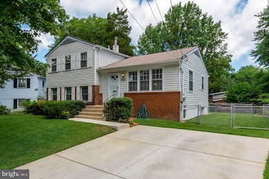 3823 Archer Place, Kensington, MD 20895 - photo 2