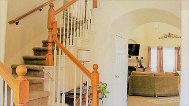 1807 Winding Trail Ln, Alvin, TX 77511 - photo 2