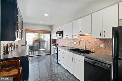 138 Montrose Ave unit 15, Bryn Mawr, PA 19010 - photo 5