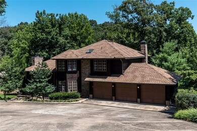 Upgrades since 2014:New Roof, New Insulation, New Cedar Beams in Ceiling
 & Custom made bay window cushions