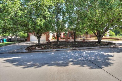 4419 NW 60th Place, Oklahoma City, OK 73112 - photo 2