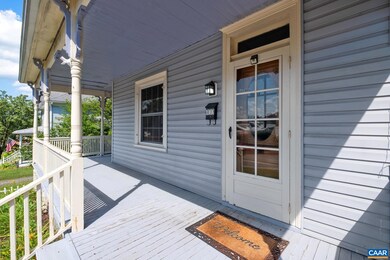 105 Trenary St, Staunton, VA 24401 - photo 5