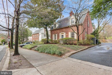 4512 Reno Rd NW, Washington, DC 20008 - photo 2