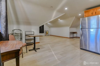 737 Roseland Place unit 2, North Brunswick, NJ 08902 - photo 5