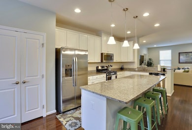 2532 Rolling Forest Dr, Hanover, MD 21076 - photo 2