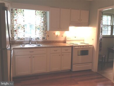 405 Grenoble Dr, Sellersville, PA 18960 - photo 7