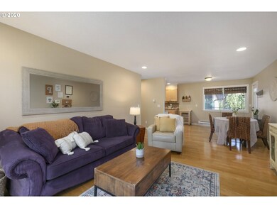 Living Room/Dining Room