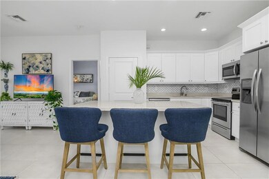 Updated kitchen with stainless steel appliances, t