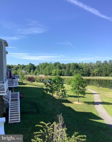 15423 Chaddsford Lake Dr, Brandywine, MD 20613 - photo 2