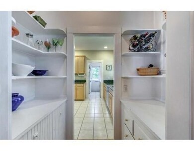 19 Eliot Crescent unit 3, Chestnut Hill, MA 02467 - photo 7