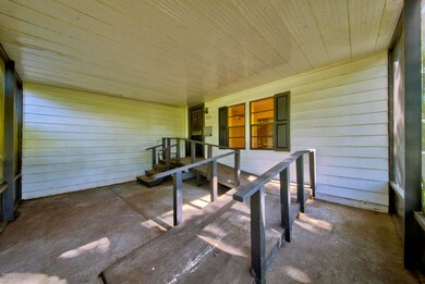 Front Wheel Chair Entry