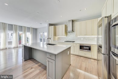 1458 Piccard Dr, Rockville, MD 20850 - photo 3