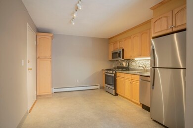 59 Prospect St unit B4, Marblehead, MA 01945 - photo 5