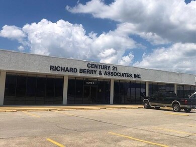 2330 Lapalco Blvd unit 1,2,3, Harvey, LA 70058 - photo 6