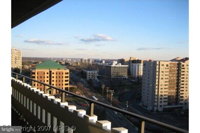 The Olympus unit 1503, Alexandria, VA 22304 - photo 2