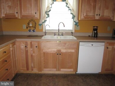 119 Arbor Dr, Myerstown, PA 17067 - photo 4