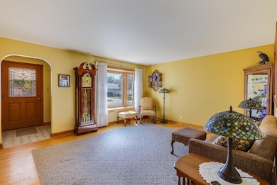 1916 29th St, Two Rivers, WI 54241 - photo 5