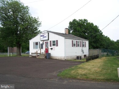 1910 New Rodgers Rd, Levittown, PA 19056 - photo 6