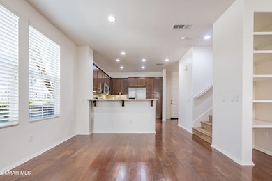 8-web-or-mls-_CK16909