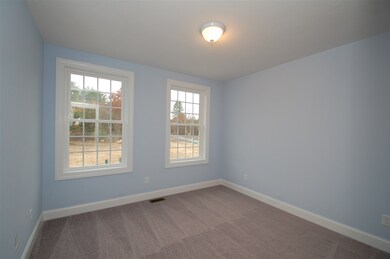 4 Harvest Ct unit 8, MerriMacK, NH 03054 - photo 5