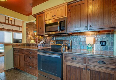 92 Morrow Dr, Bedford, TX 76021 - photo 5