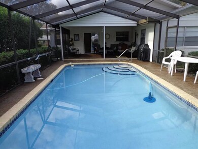 Pool & Covered Lanai