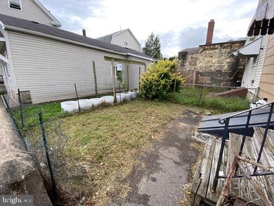 38 E Green St, West Hazleton, PA 18202 - photo 3