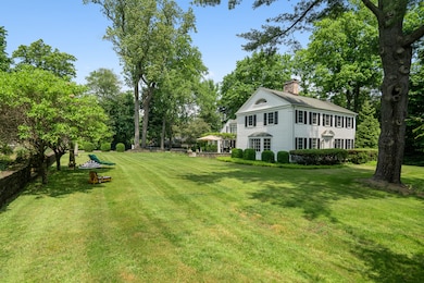 175 W Norwalk Rd, Norwalk, CT 06850 - photo 2