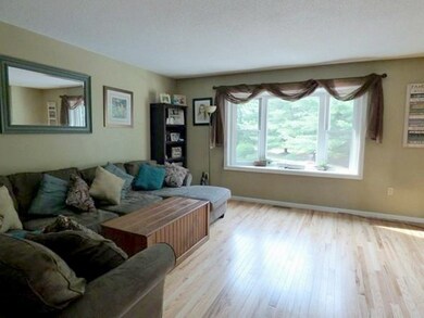 85 Tennis Plaza Rd unit 14, Dracut, MA 01826 - photo 7