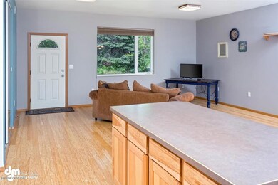 29-Living Room_DMD_2021