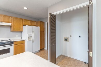 849HickoryNutCt4 (1)