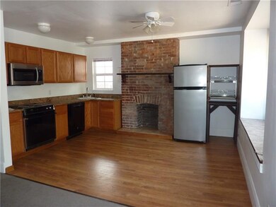 5832 Phillips Ave, Pittsburgh, PA 15217 - photo 3