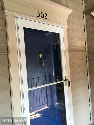9278 Cardinal Forest Ln unit 302, Lorton, VA 22079 - photo 2