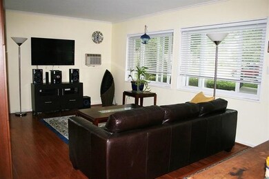 811 Starwick Dr, Ann Arbor, MI 48105 - photo 4