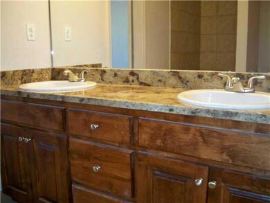 7741 Hacienda Ave, El Paso, TX 79915 - photo 7