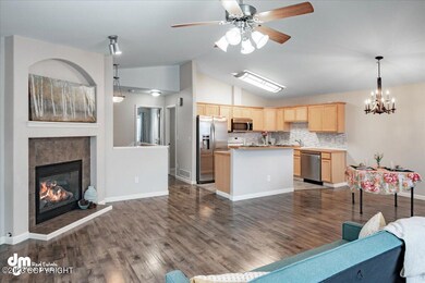 08-Living Room_ELI00369-HDR-Edit