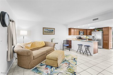 4903 Vincennes St unit 116, Cape Coral, FL 33904 - photo 3