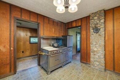 3072 Pine Grove Rd, Stanley, VA 22851 - photo 7