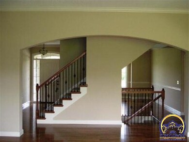 5739 SW 44th Ct, Topeka, KS 66610 - photo 6