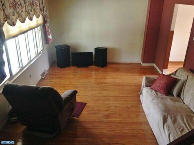 5548 Wayne Ave, Pennsauken, NJ 08110 - photo 2