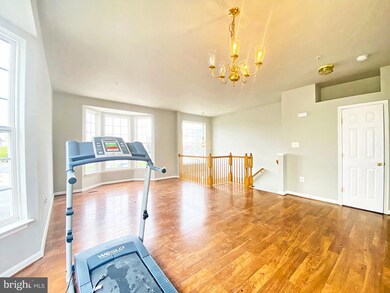 135 Fieldstone Ct, Frederick, MD 21702 - photo 5