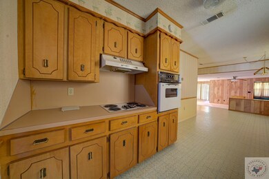 1135 Bowie St, Texarkana, TX 75501 - photo 2