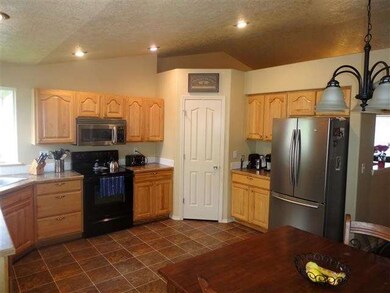 1309 S Ada St, Nampa, ID 83686 - photo 6