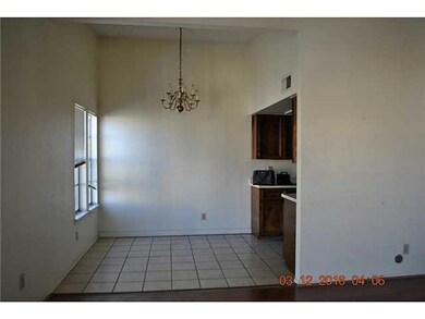 11205 Campestre Ln unit D, El Paso, TX 79936 - photo 3