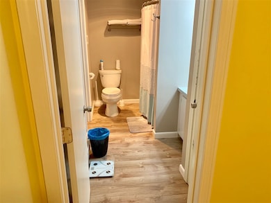 79 Oakridge Dr, Londonderry, NH 03053 - photo 5