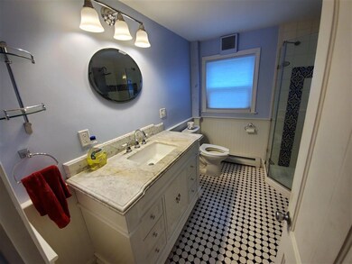 Updated/Upgraded full bathroom.