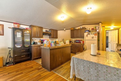 468568 E 970 Rd, Sallisaw, OK 74955 - photo 7